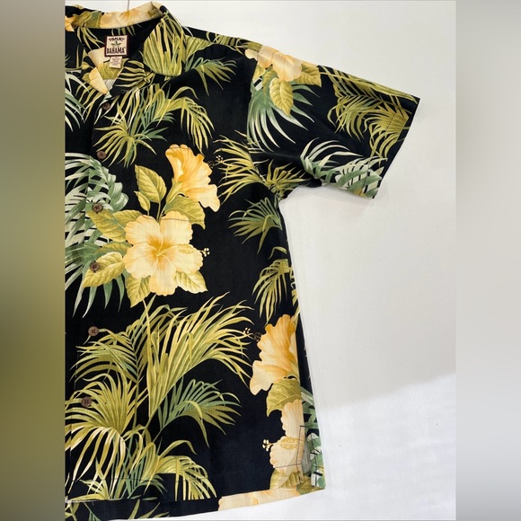 Tommy Bahama Hawaiian Floral Print 100% Silk Casual Camp Shirt Men’s M - Picture 2 of 15